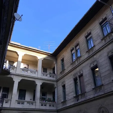 Csengery Apartment